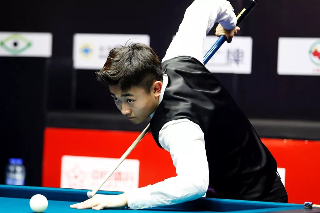 夺得意甲冠 夺得意甲冠