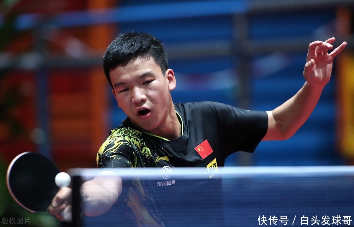 场中位逼抢 场中位逼抢